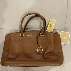 Michael Kors Maxine Tote